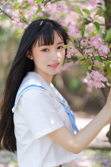 天海翼作品封面以及番号